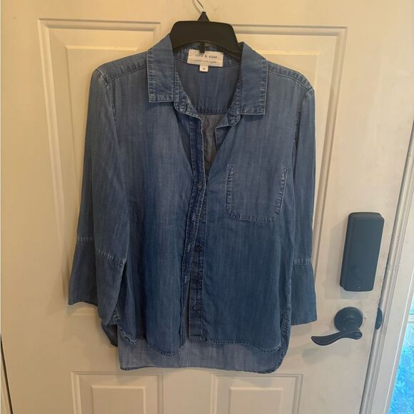 Cloth & Stone Light Blue Button-Down Shirt - Picture 2 of 5